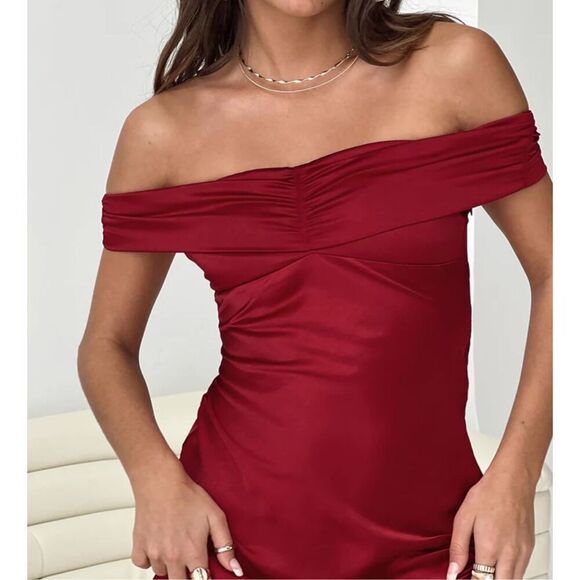 Princess Polly SADEE MINI DRESS RED Size 8 Nwot - Picture 3 of 7